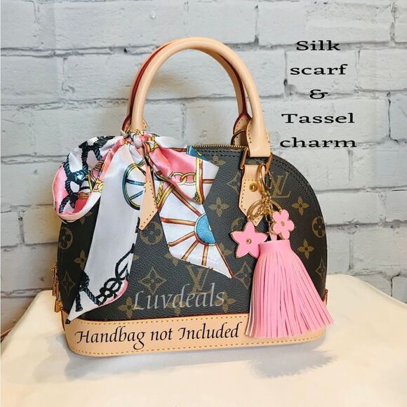 Accessories - Tassel Charm Ligth Pink